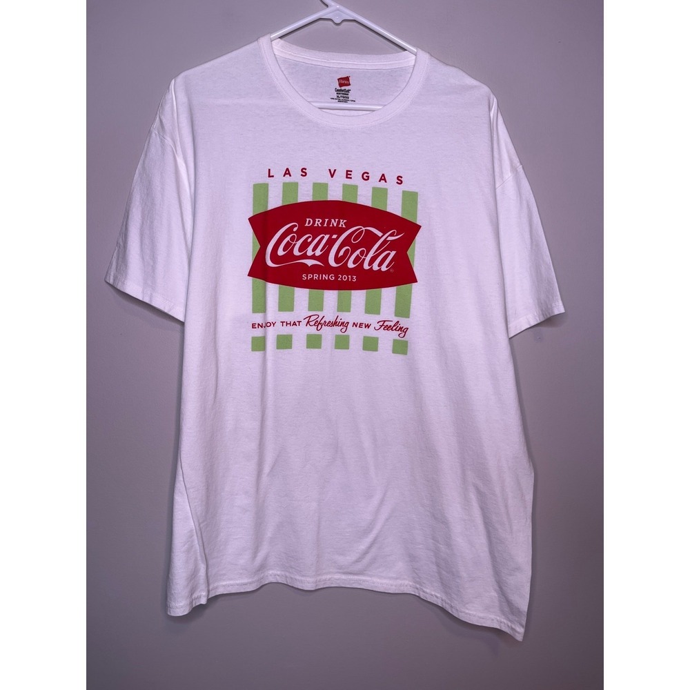 Hanes White Red Green Retro 2013 Coca-Cola Merch Branding Las Vegas Shirt XL